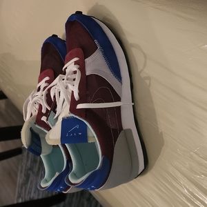 Mens Nike N.357 burgundy, see through mesh, nat, gry and royal. Like new!